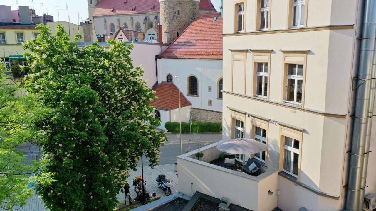 Central Apartamenty Jelenia Gora Luaran gambar