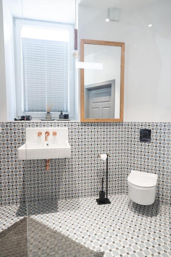 Central Apartamenty Jelenia Gora Luaran gambar