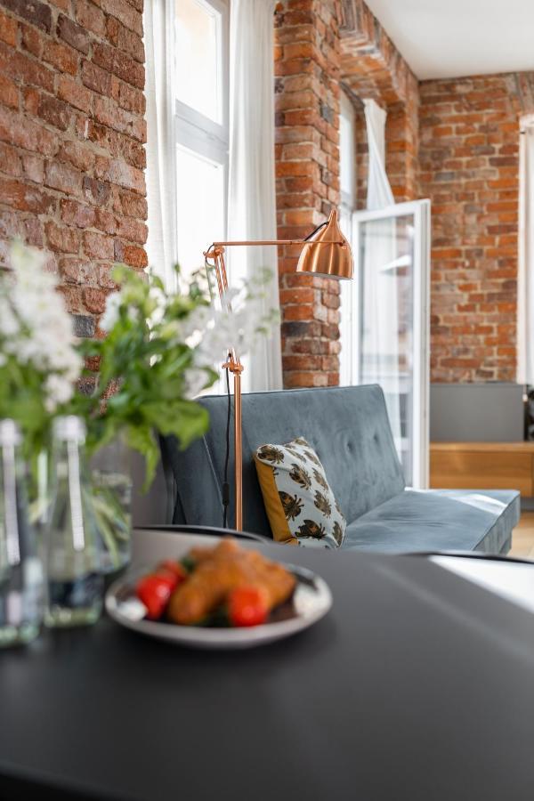 Central Apartamenty Jelenia Gora Luaran gambar